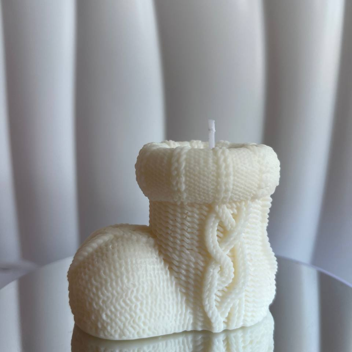 Kalėdinė žvakė "Batukas"